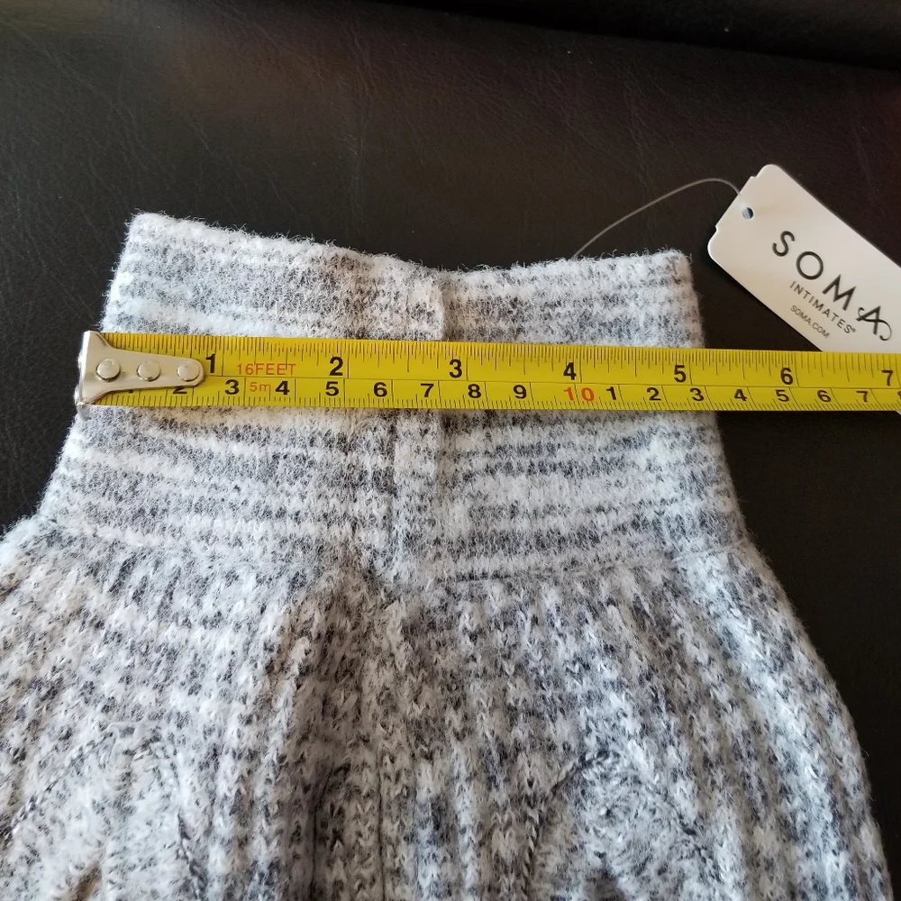 SOMA Gray Ink & White Marshmallow Knit Pet Sweater Sz M NWT